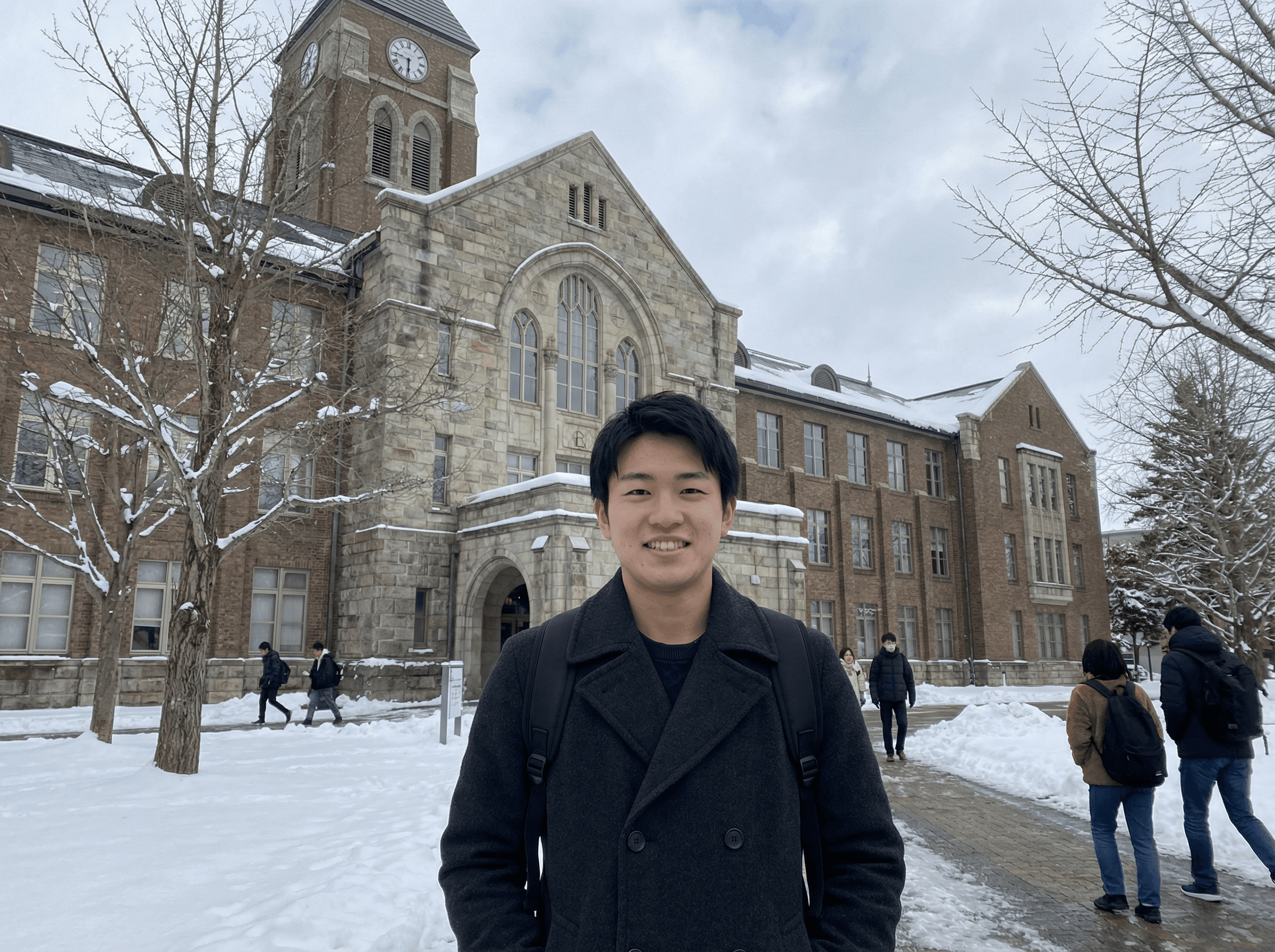 北海道大学合格を喜ぶ受講生のイメージ